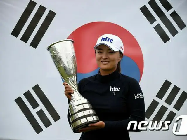 ＜女子ゴルフ＞今季メジャー2勝目のコ・ジンヨン、「自分の試合だけに集中した」（提供:news1）