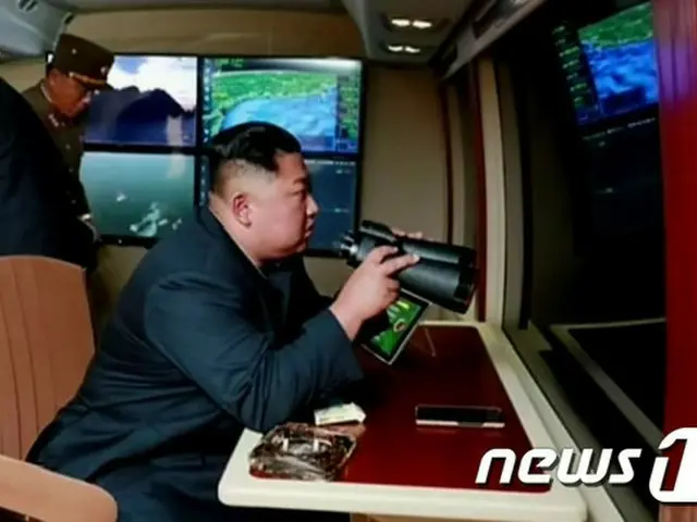 正恩氏、新型戦術誘導弾発射を視察 「米韓軍事演習への警告」