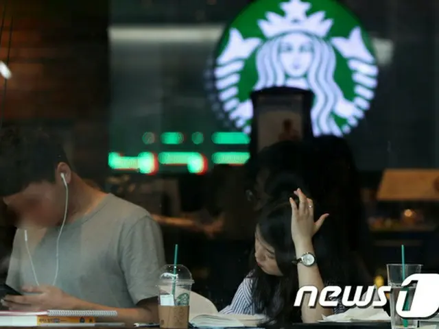 韓国スタバ、日本の「ORIGAMI・抹茶」発注中断「慎重に検討」