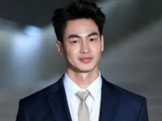 俳優キム・サンホ、結婚4年でパパに