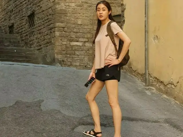 韓国女優カン・ソラが、まぶしい美しさを放った。（写真提供:OSEN）