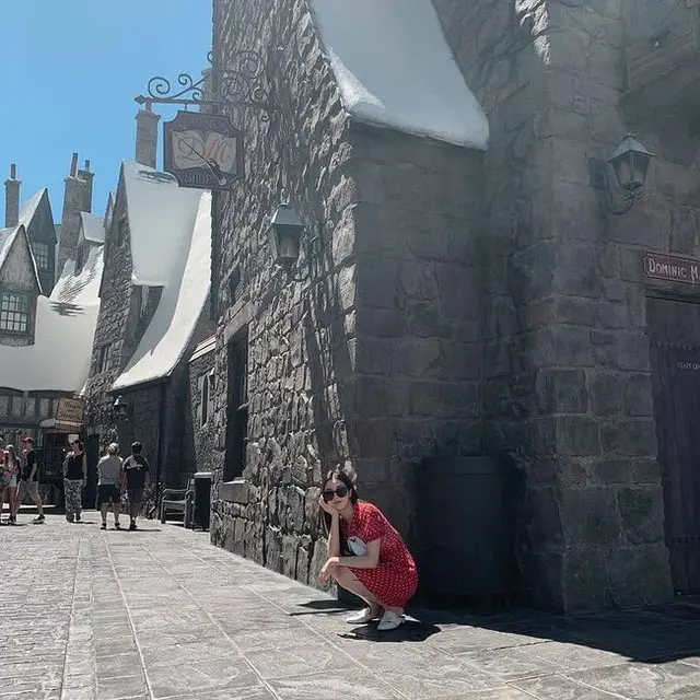 「IZ*ONE」クォン・ウンビがLAでも輝く美貌を発揮した。（提供:OSEN）