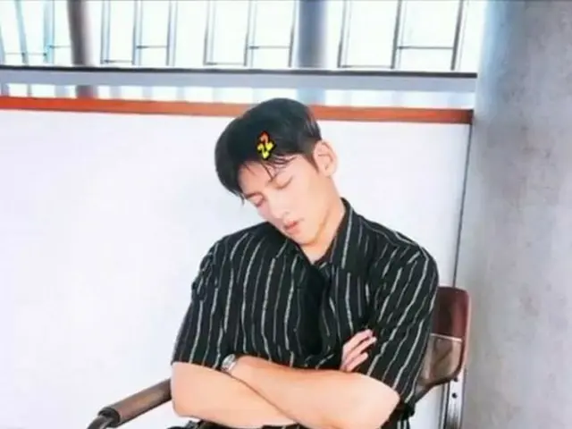 俳優チ・チャンウク、イケメン過ぎる居眠り姿が話題（写真提供:OSEN）