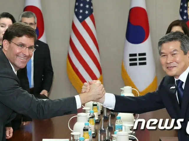 米韓国防相、電話会談＝GSOMIA終了に米国 「懸念」を表明（提供:news1）
