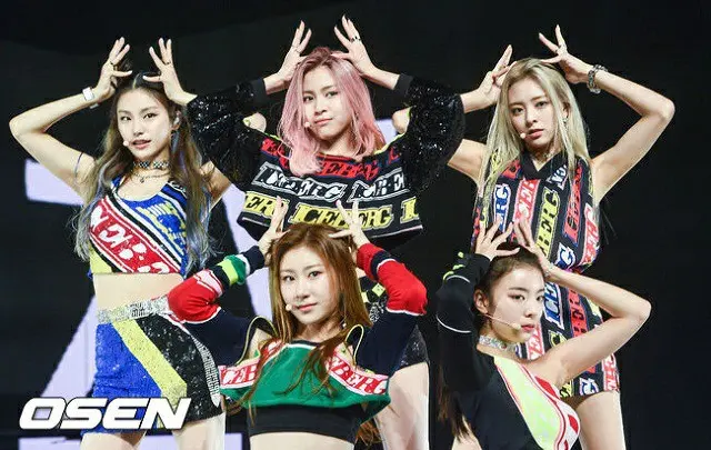 「ITZY」、今月8日LGツインズの始球式に登場！特別公演まで披露へ“今が旬の勢い”（提供:OSEN）