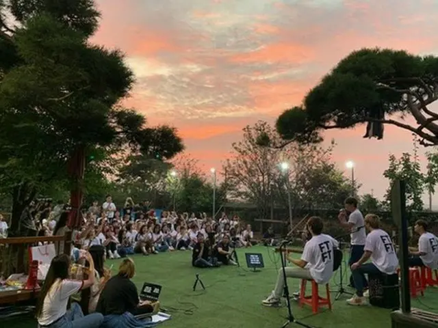 韓国バンド「FTISLAND」メンバーのイ・ホンギが、ファンと共にしたFTFTイベントの様子を公開して話題になっている。（写真提供:OSEN）