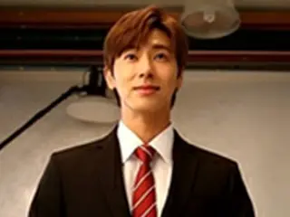 「東方神起」ユンホ、生涯初の就活用証明写真…“16年歴のトップアイドルも右往左往”