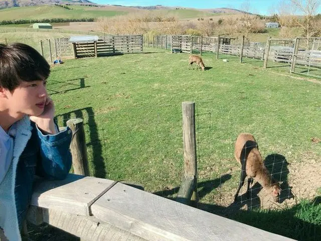 「防弾少年団」JIN、“おやじギャク”もさわやかすぎると話題（写真提供:OSEN）