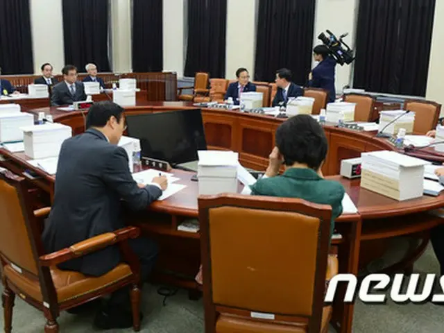 正恩氏、11月の「釜山ASEAN会議」出席の可能性（画像:news1）