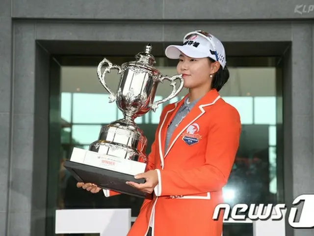 ＜女子ゴルフ＞KLPGA2勝のイム・ヒジョン、世界ランキング62位に大幅ランクアップ（画像:news1）