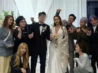 人気振付師ペ・ユンジョン、”10歳下”元サッカー選手と再婚＝トニー・アン＆ジェアら祝福