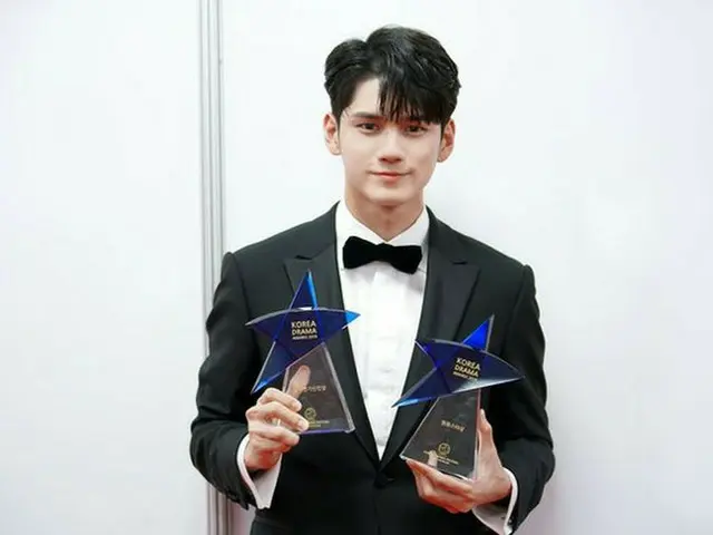 俳優オン・ソンウ（元Wanna One）、「2019 KOREA DRAMA AWARDS」で2冠王（提供:OSEN）
