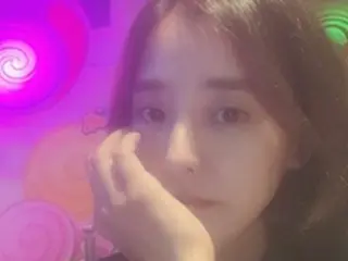 【トピック】女優パク・ウネ、双子の息子と外出で不満を吐露?!