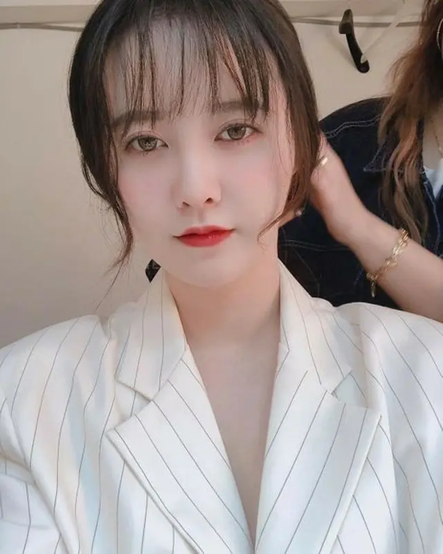 韓国女優ク・ヘソンがSNSを通じて懸命に仕事をしていることを伝えており、話題になっている。（写真提供:OSEN）