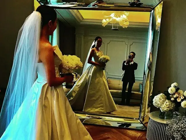G-DRAGON、インスタに姉・クォン・ダミ氏と俳優キム・ミンジュンの挙式写真を公開、“10月の新婦”（提供:news1）