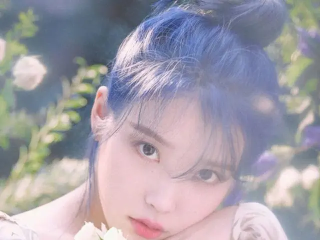 IU（アイユー）、ソルリ死亡哀悼…新ミニアルバム公開中止（提供:News1）