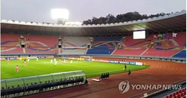 無観客で試合が行われた韓国対北朝鮮戦（大韓サッカー協会提供）＝（聯合ニュース）《転載・転用禁止》