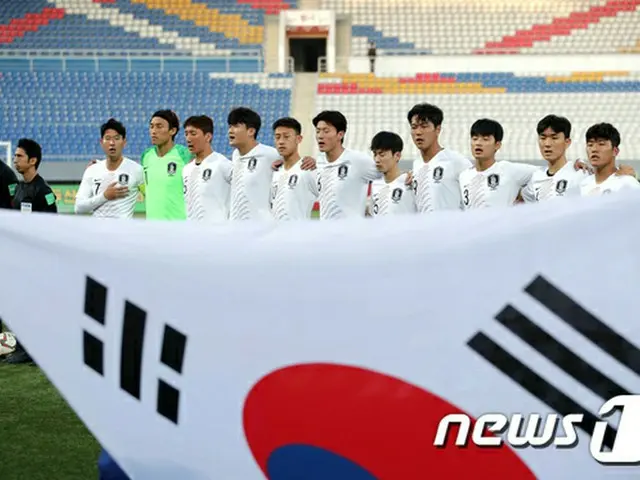 韓国大統領府、“無観客・中継なし”サッカー南北戦に「非常に残念」（提供:news1）