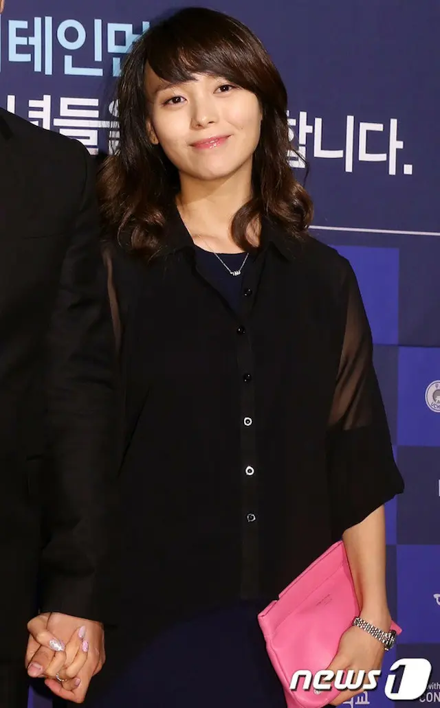 ソネ（元Wonder Girls）、故ソルリを哀悼「胸が詰まる思い」後輩たちにも「いつでも痛みを聞いてあげたい」（提供:news1）