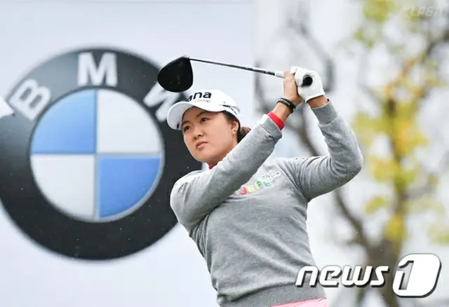 ＜女子ゴルフ＞イ・ミンジ、BMW女子選手権1R単独首位スタート（提供:news1）
