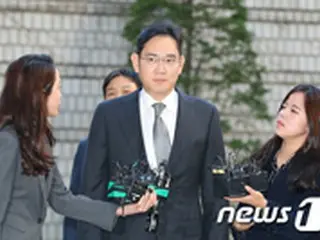 サムスントップ、差し戻し審のためソウル高裁到着