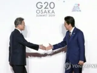 安倍首相　文大統領に電報＝台風被害のお見舞いに謝意