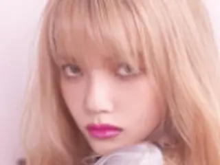 「AOA」のジミン、異国的な魅力のグラビアを公開、圧倒的なまなざしを発散