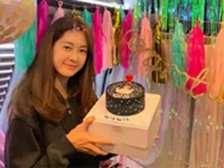 【トピック】女優イ・ヨウォン、“3人の子の母親”とは思えない圧倒的な童顔が話題