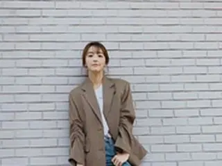 【トピック】女優チョン・ユミ、洗練された秋スタイルがマネしたくなると話題