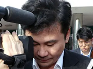 B.I（元iKON）麻薬捜査もみ消し疑惑のYGヤン元代表、警察への出席を「拒否」