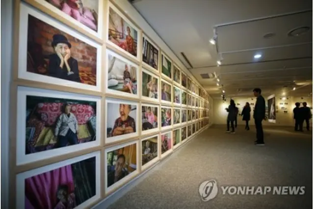 写真展の様子＝６日、光州（聯合ニュース）