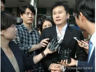 ＹＧエンタ創業者を脅迫容疑で立件　ｉＫＯＮ元メンバーの薬物購入疑惑もみ消しか