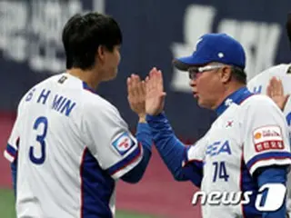 ＜プレミア12＞初戦完勝の韓国監督 「先発ヤン・ヒョンジョンの好投、次はキム・グァンヒョン」