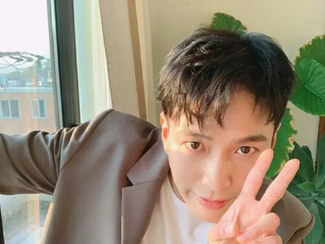 ジョン・ヨンファ（CNBLUE）、除隊して初”私服ファッション”を公開（画像:OSEN）