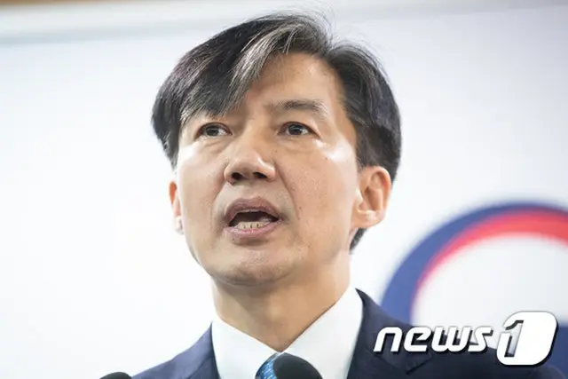韓国検察がチョ・グク前法務部（法務省に相当）長官を14日、召喚した。（提供:news1）