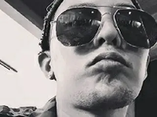 G-DRAGON（BIGBANG）、男クサさ全開で光るカリスマ性