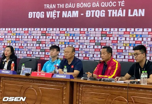 ＜W杯アジア予選＞ベトナム代表のパク・ハンソ監督「タイ戦に対する国民の関心…勝利で応える」（提供:OSEN）