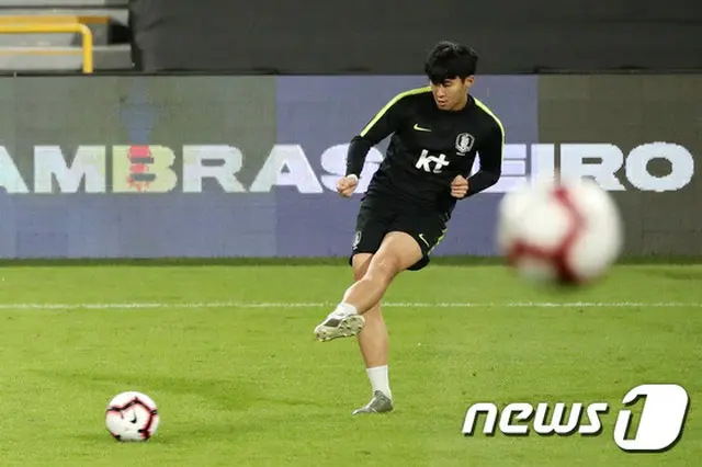 ブラジルとの親善試合控える韓国代表ソン・フンミン、アブダビでトレーニング（画像:news1）