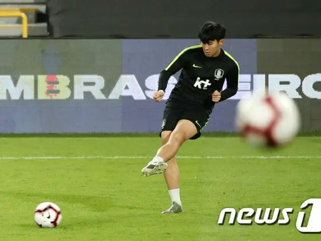 ブラジルとの親善試合控える韓国代表ソン・フンミン、アブダビでトレーニング（画像:news1）