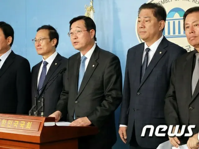 韓国国会国防委員会の“共に民主党”所属議員が19日、米国の防衛費分担金増額要求への憂慮を表明している。（提供:news1）