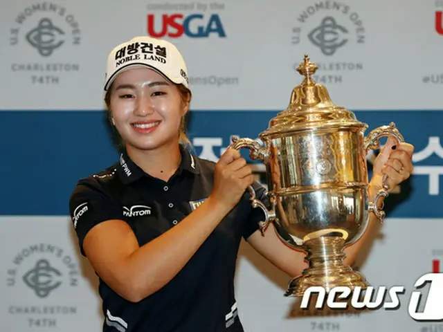 ＜女子ゴルフ＞“新人王”イ・ジョンウン6「多くの人に助けてもらい夢が叶った」（提供:news1）