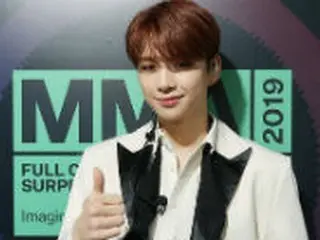 カン・ダニエル、ソロデビュー以来4つめのトロフィー…「MMA 2019」でも花道