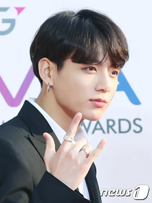 「防弾少年団」JUNG KOOKの”バックハグ写真”流出者を送検（画像提供:news1）