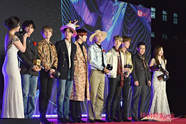 「2019 MAMA」レッドカーペットイベントに登場した「防弾少年団」