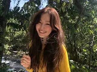 女優イ・ハニ、はちみつのように甘い「女神のほほえみ」