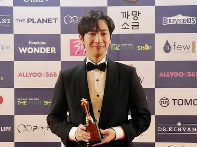 俳優イ・サンヨプ、「ベストドラマスター賞」を受賞...「努力する俳優になる」（提供:Osen）