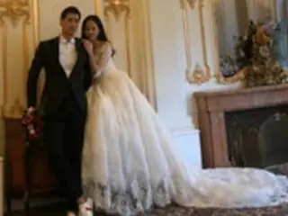 モデルのヘリム・パク、結婚11周年を迎えリマインドウェディンググラビアを公開
