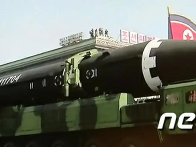 北朝鮮の移動式ミサイル、“火星15”（提供:news1）