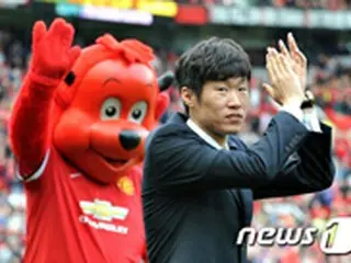 ”韓国サッカーのレジェンド”パク・チソン、UEL抽選会に登場