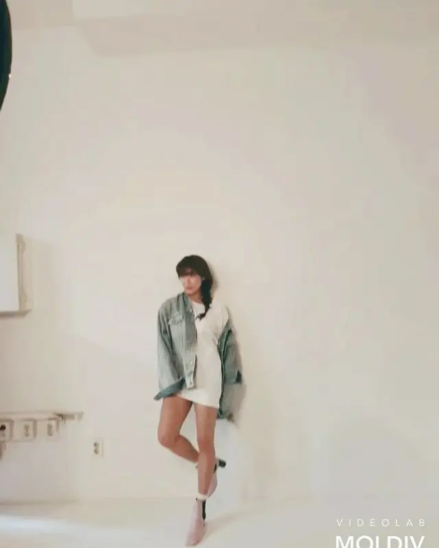 韓国女優ハ・ジウォンが、グラビアのビハインド動画を公開して話題になっている。（写真提供:OSEN）